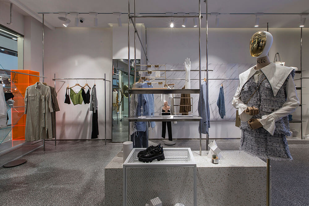 180平米新郑服装店面装修设计效果图